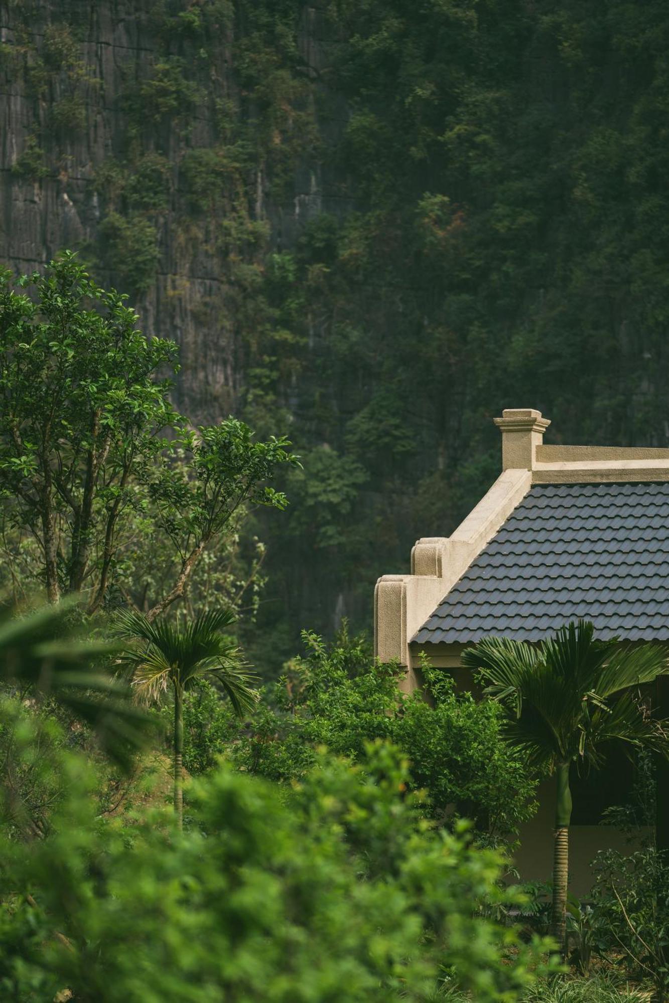 Jiva Hoa Lu Retreat Hotel นิญบิ่ญ ภายนอก รูปภาพ