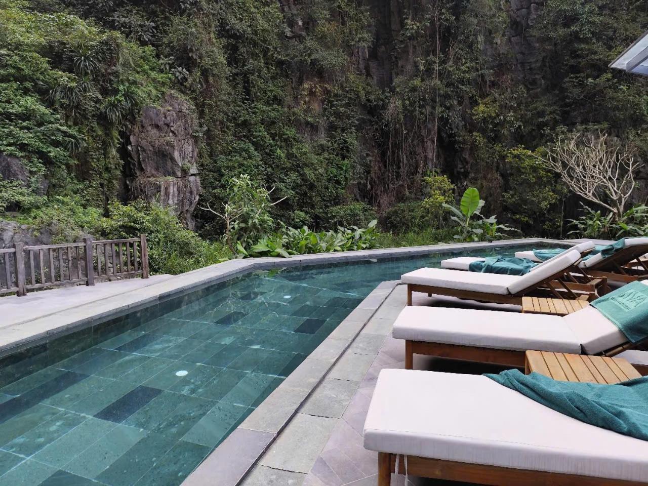 Jiva Hoa Lu Retreat Hotel นิญบิ่ญ ภายนอก รูปภาพ