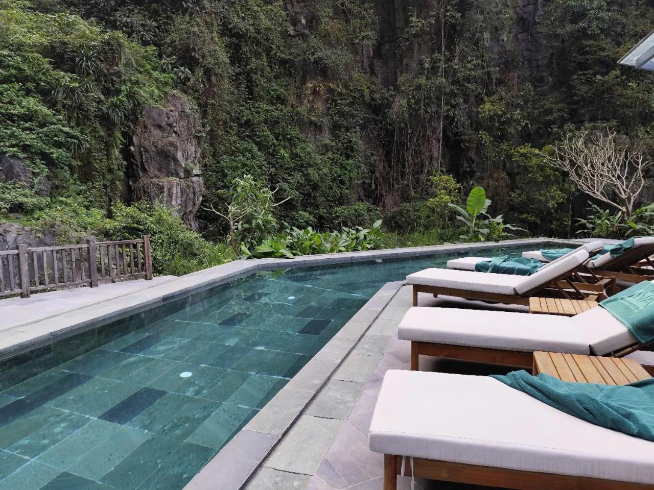Jiva Hoa Lu Retreat Hotel นิญบิ่ญ ภายนอก รูปภาพ